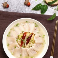 Pickled Chinese cabbage with plain boiled pork
